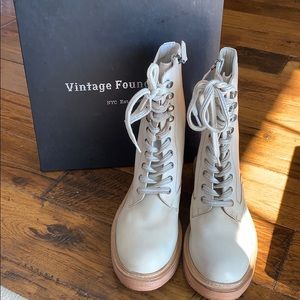 Vintage Foundry Co. Women’s boots Sz. 8.5 NEW